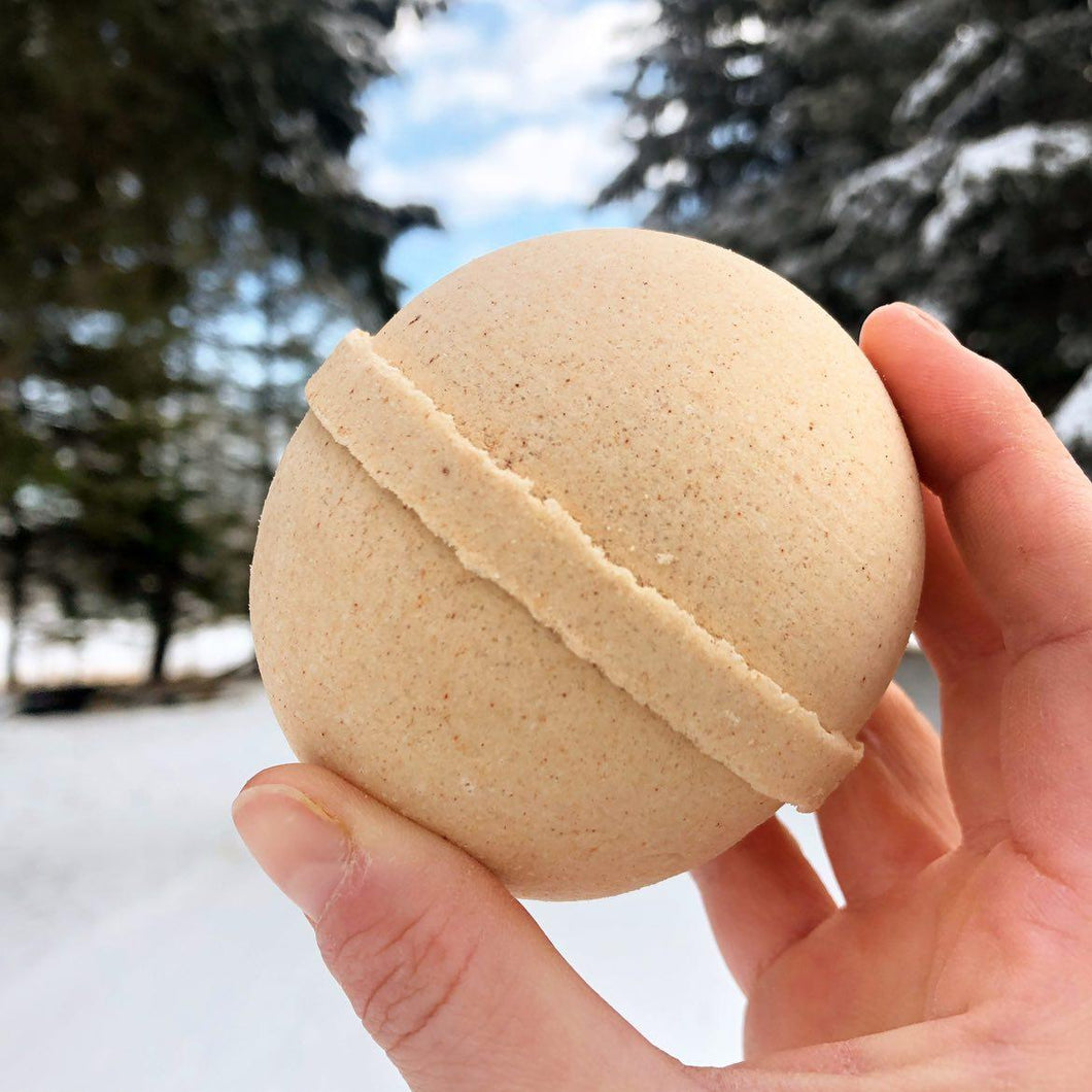 Bath Bomb - Holly - Limited Edition