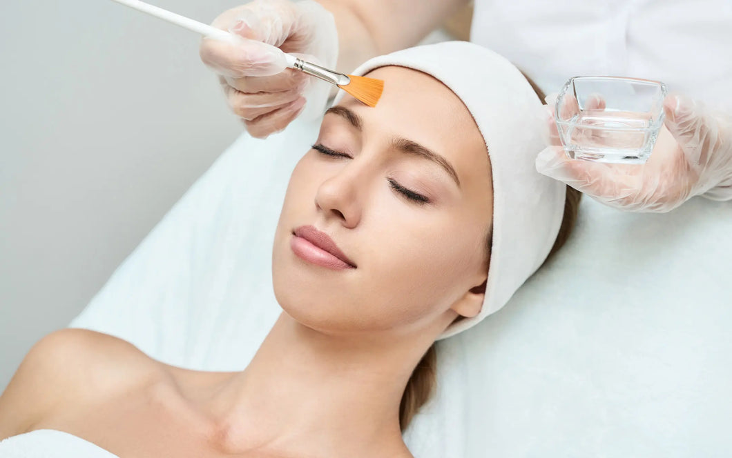 Chemical Peel Hydrojelly Facial